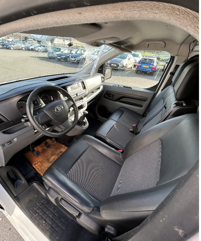 toyota - Visuel 3