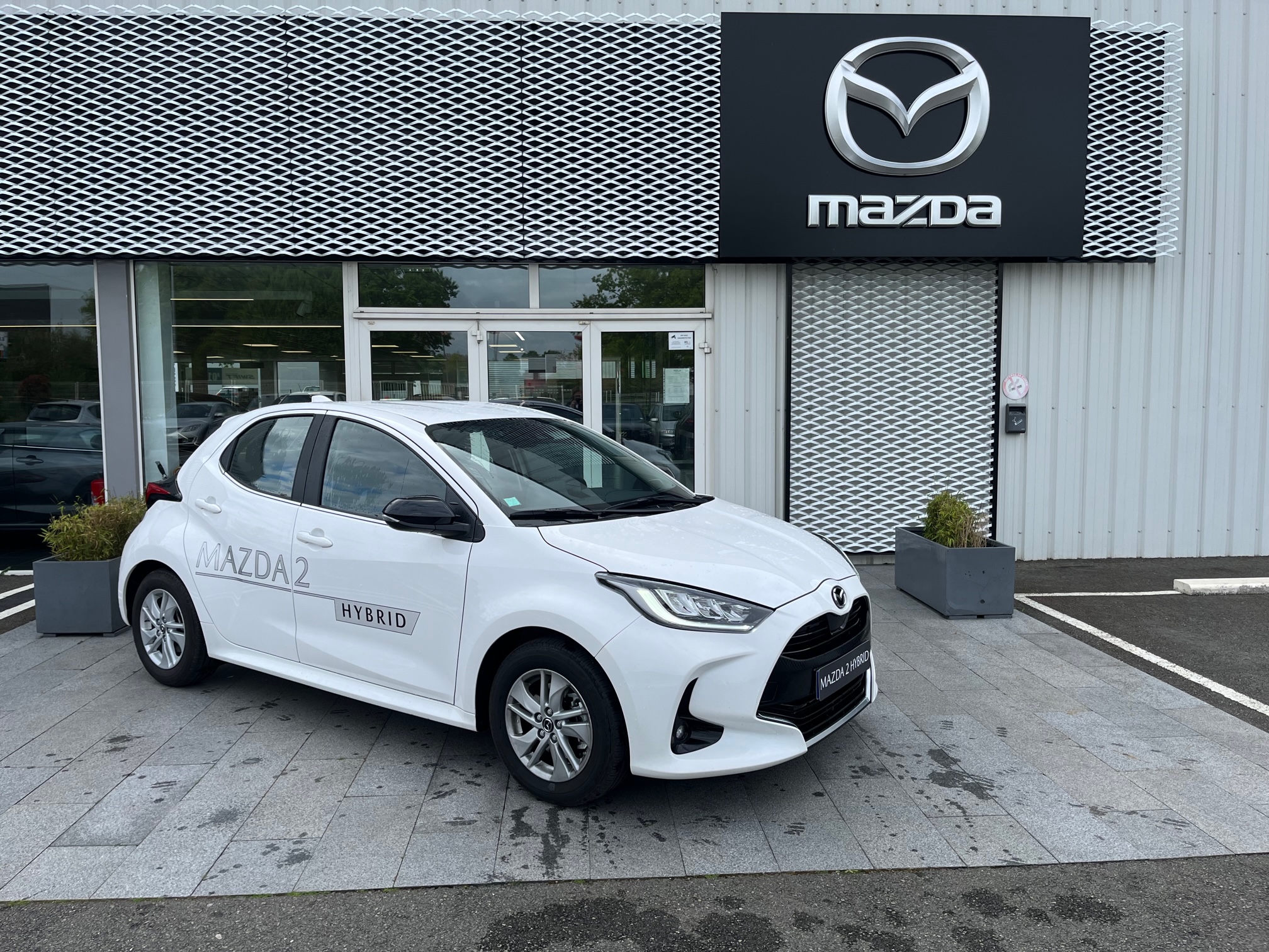 Véhicules Mazda neufs en stock à Laval (53000)